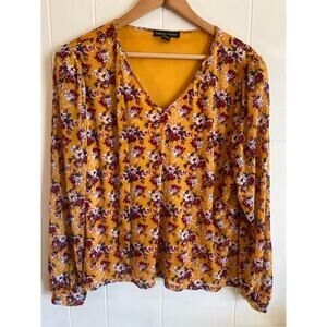 Madison Michelle yellow floral top